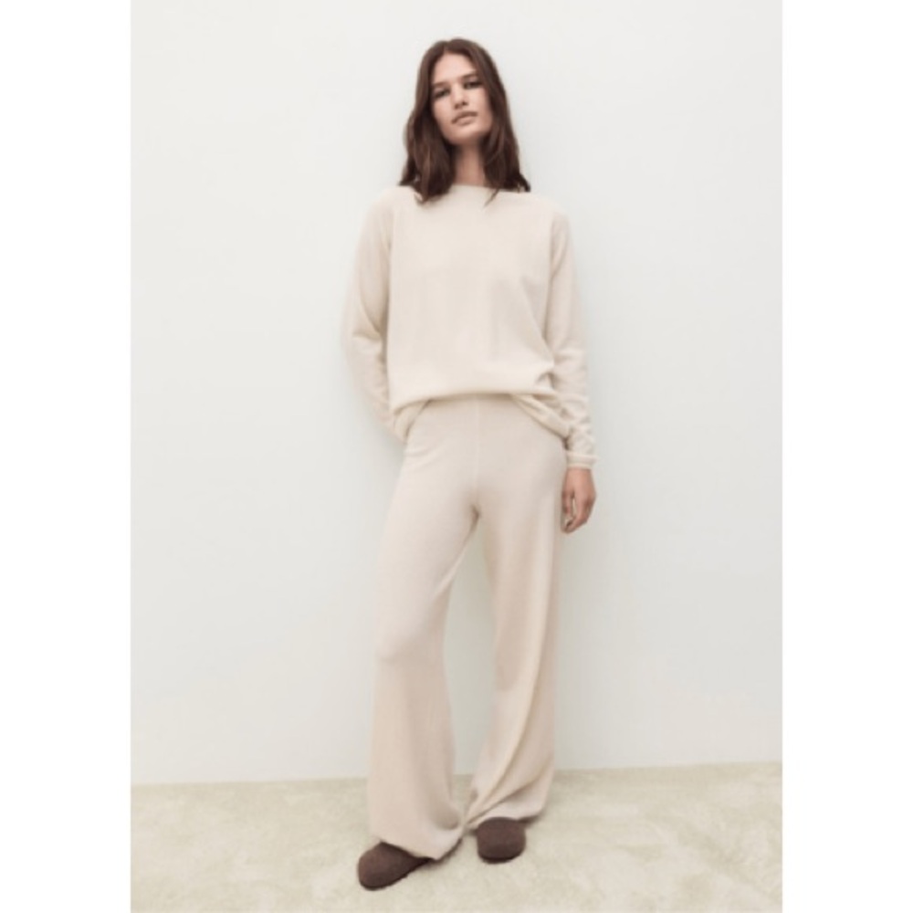 NWT MNG by Mango 100% cashmere Cream Women's Loungepants